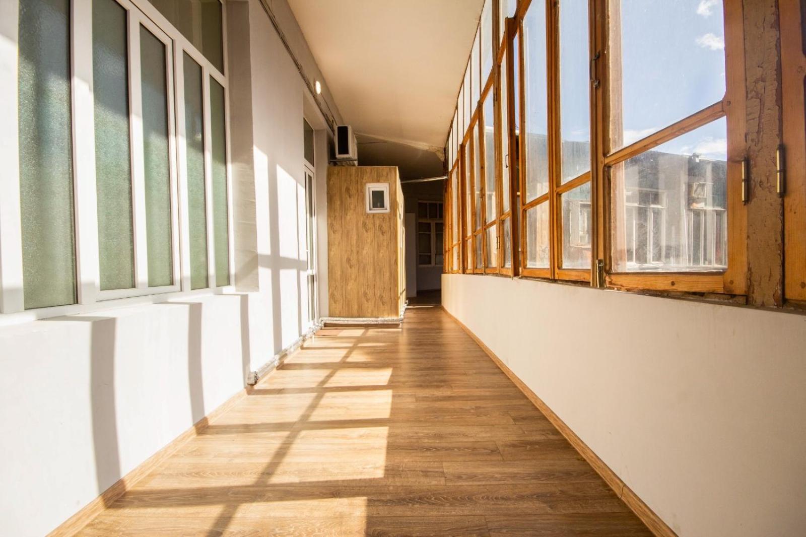 Center Apartment 3 Rooms ティビリシ エクステリア 写真