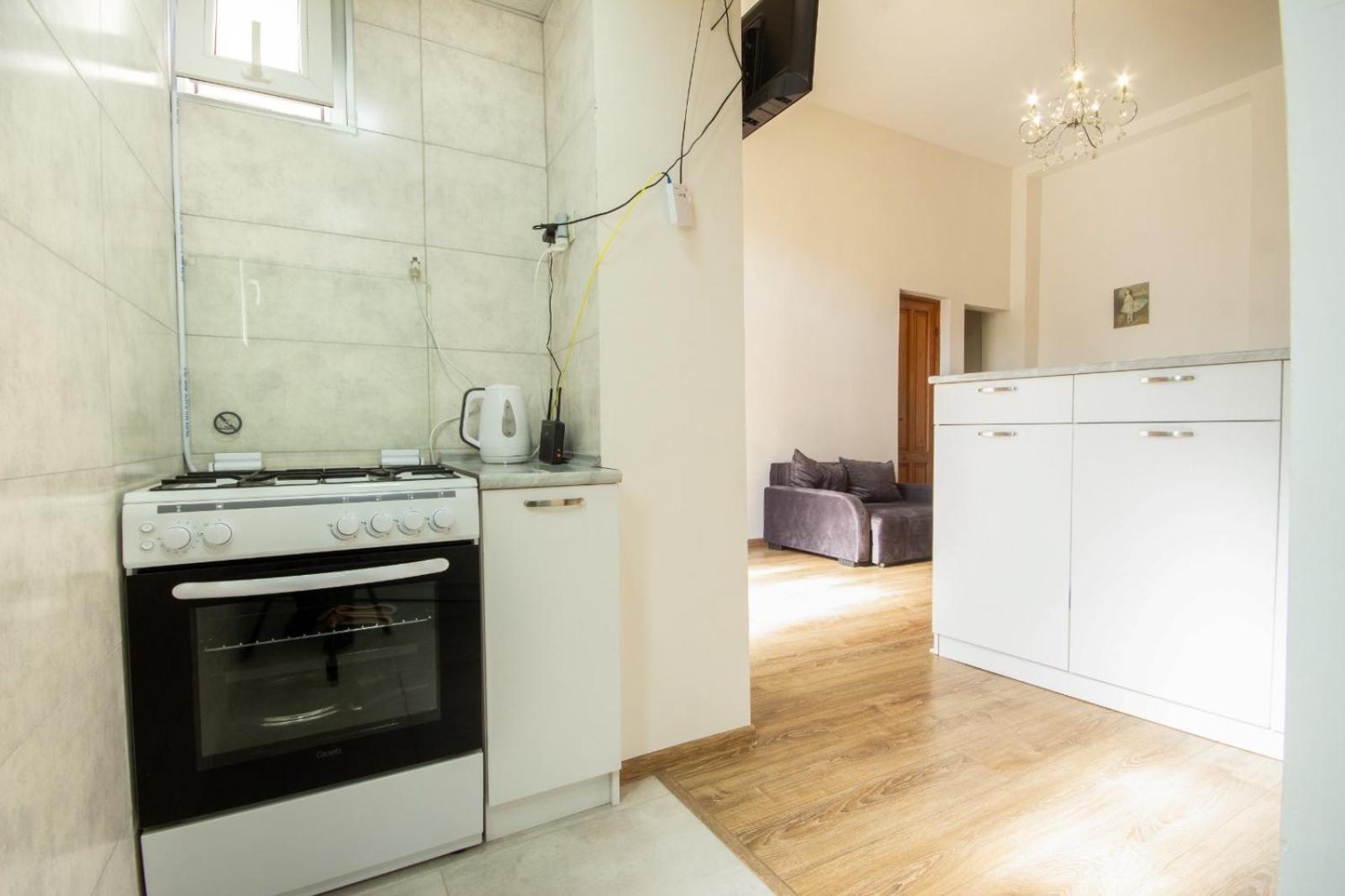 Center Apartment 3 Rooms ティビリシ エクステリア 写真