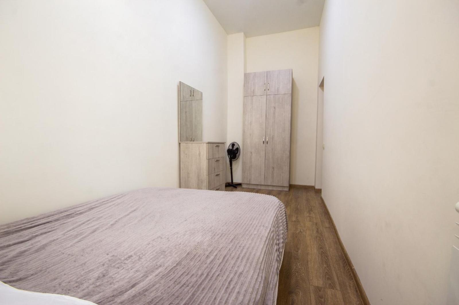Center Apartment 3 Rooms ティビリシ エクステリア 写真